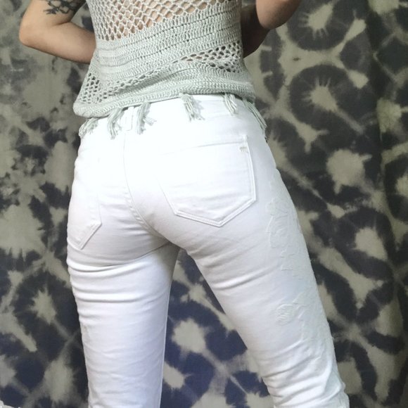 Madewell embroidered mid-rise jeans, 24 - Picture 6 of 13